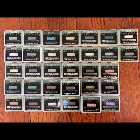 🆕 Mary Kay Mineral Eye Shadow Emerald (Shimmer) - Picture 4 of 6